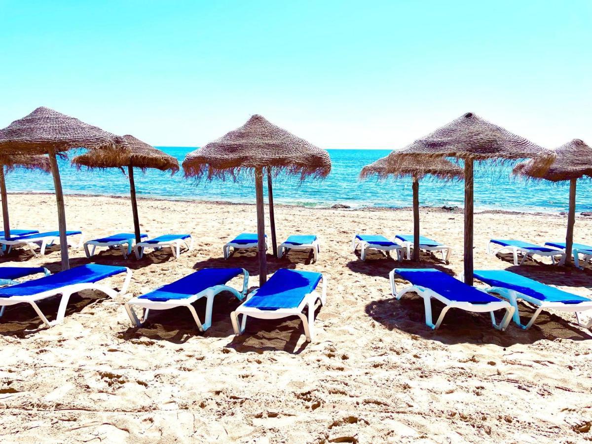 El Papagayo Apartment 2 Mins Walking To The Beach تورّيفيِخا المظهر الخارجي الصورة